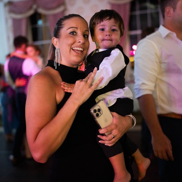 Meet your Posher, Justine - Picture 1 of 1